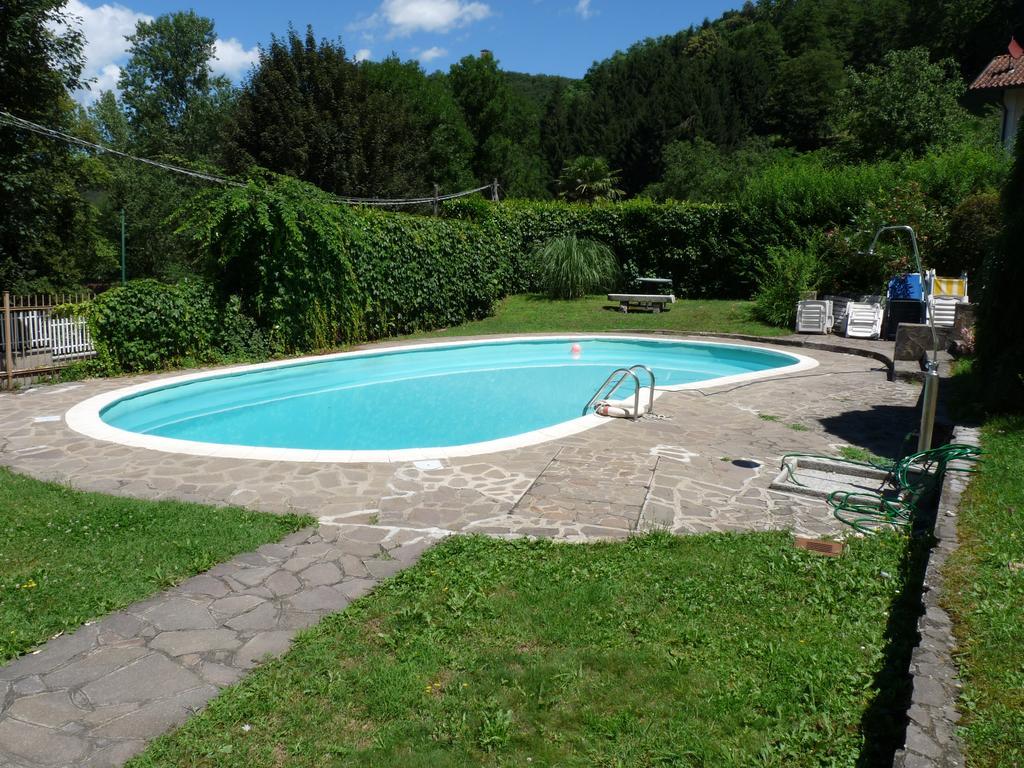 Apartment Lido Gozzano Pokoj fotografie